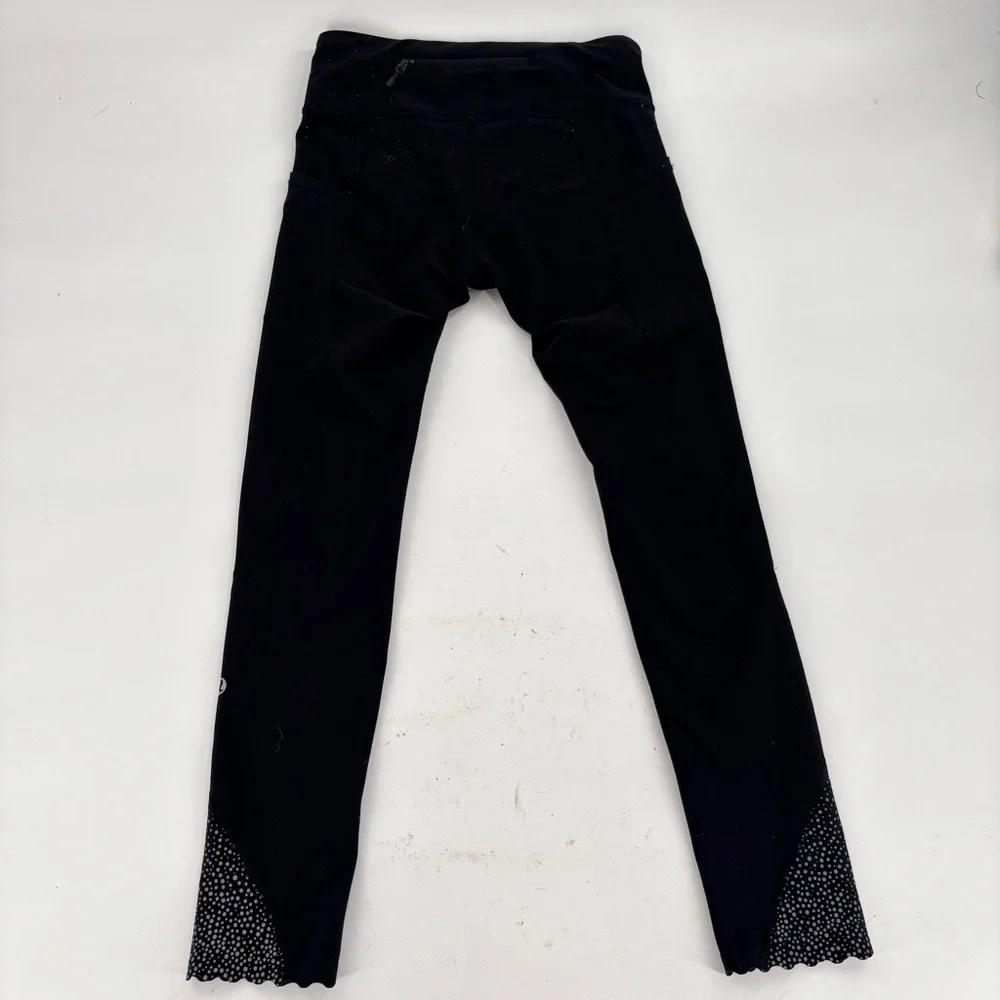 lululemon Leggings black 4 with Silver Accents running activewear pants